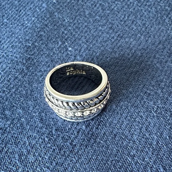 Lia Sophia Silver Ring with Black Detailing - Picture 3 of 6